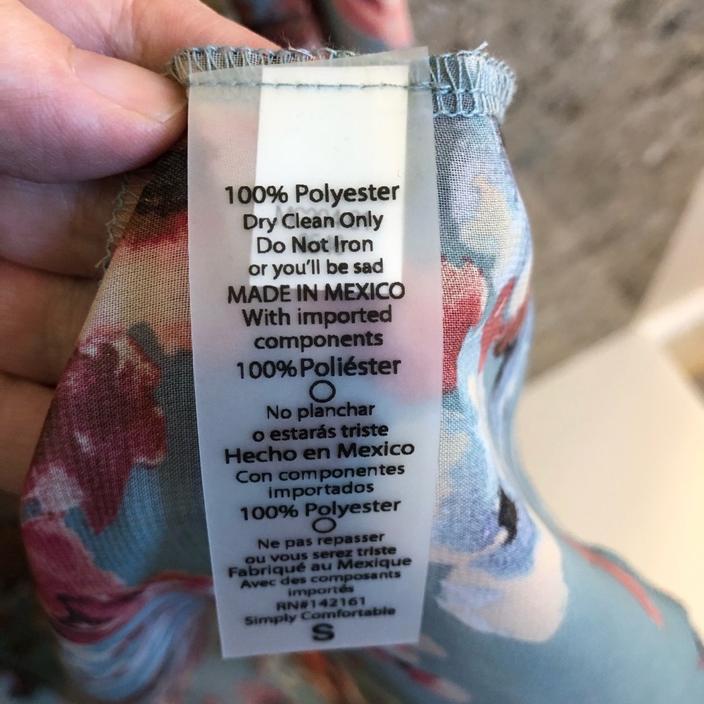 Blue and Pink Floral Open Sweater - Picture 7 of 8